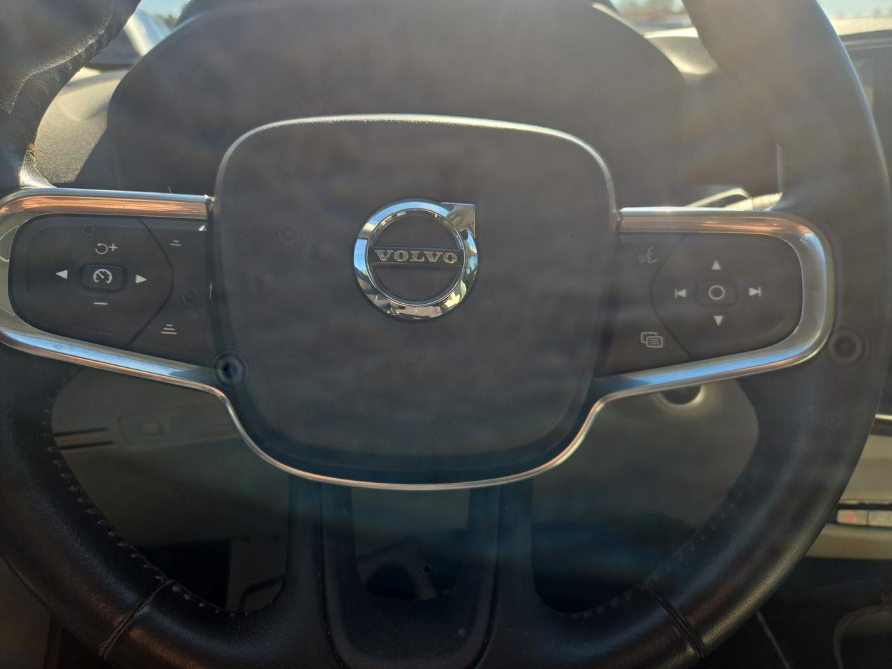 2019 Volvo XC40 Momentum Wilmington NC
