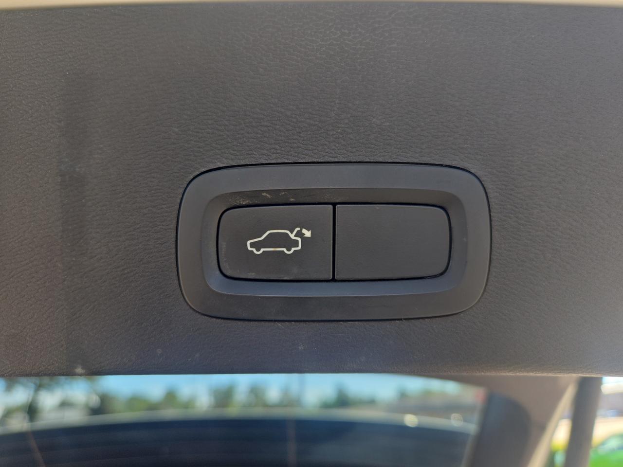 2019 Volvo XC40 Momentum Wilmington NC