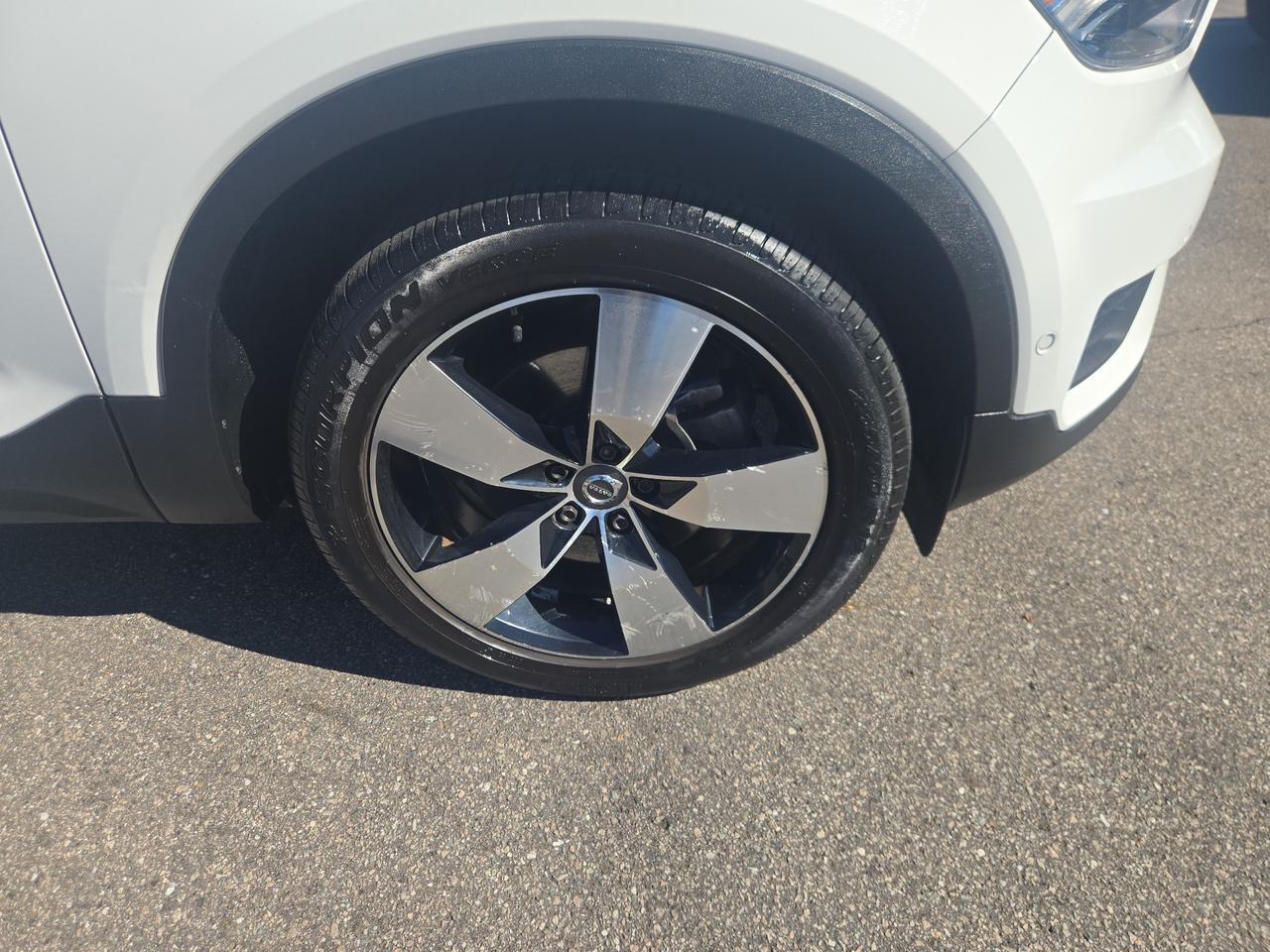 2019 Volvo XC40 Momentum Wilmington NC