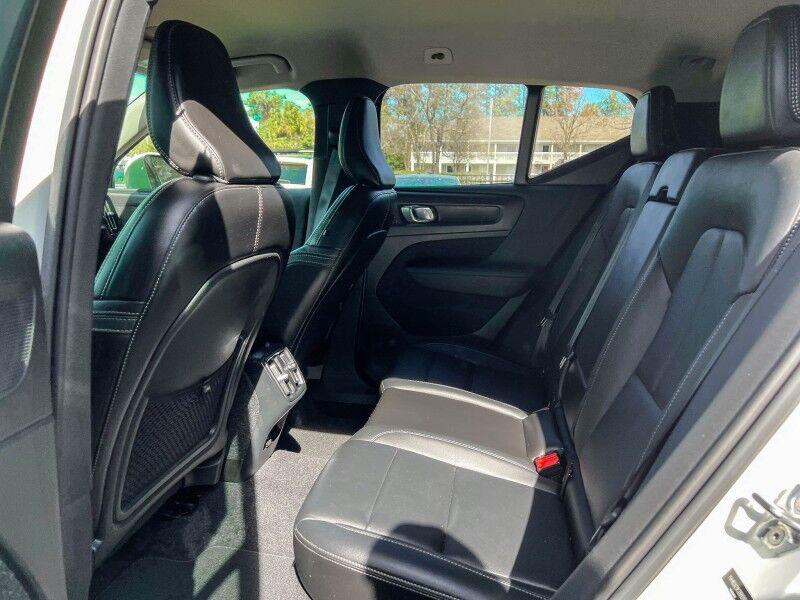 2019 Volvo XC40 Momentum Wilmington NC