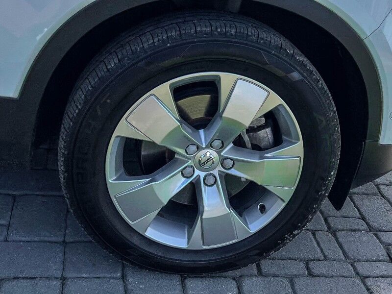 2019 Volvo XC40 Momentum Wilmington NC