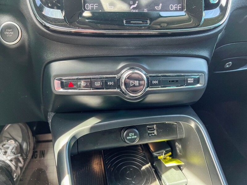 2019 Volvo XC40 Momentum Wilmington NC