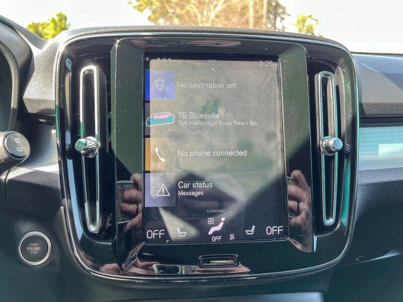 2019 Volvo XC40 Momentum Wilmington NC