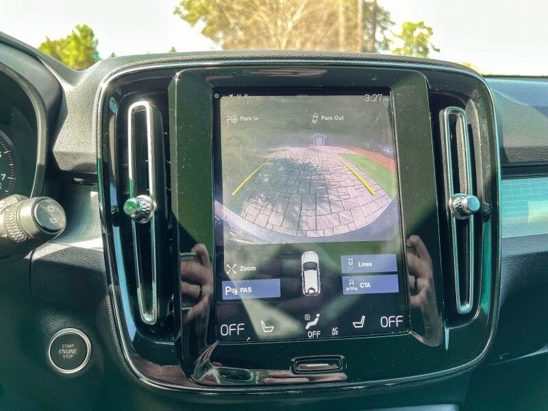 2019 Volvo XC40 Momentum Wilmington NC