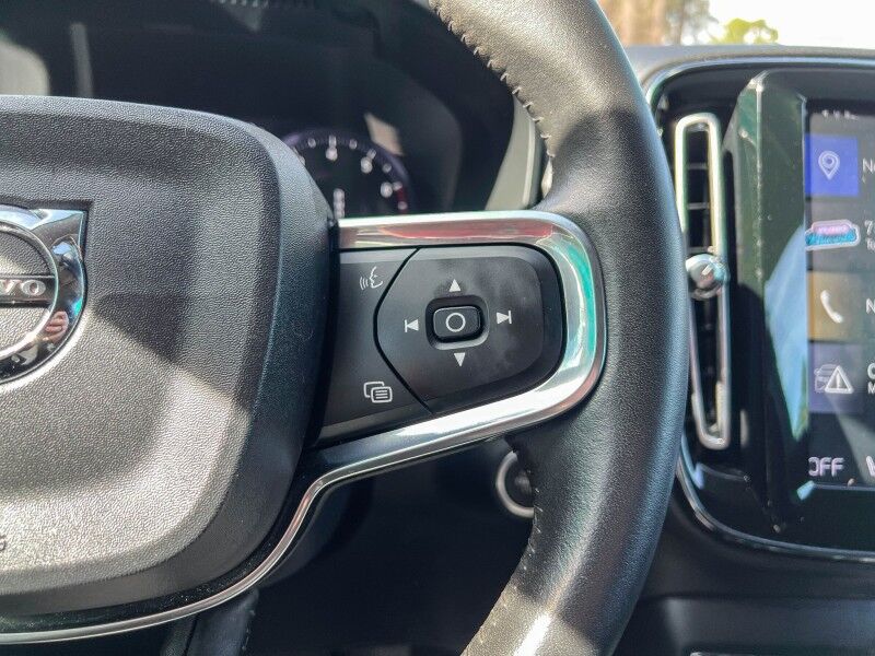 2019 Volvo XC40 Momentum Wilmington NC