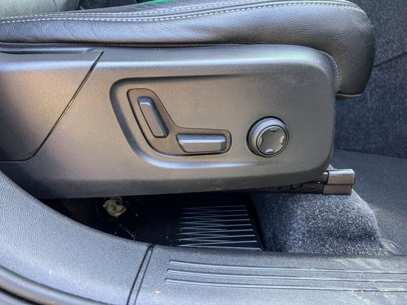 2019 Volvo XC40 Momentum Wilmington NC