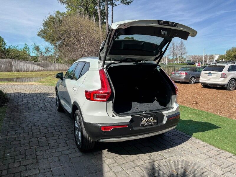 2019 Volvo XC40 Momentum Wilmington NC