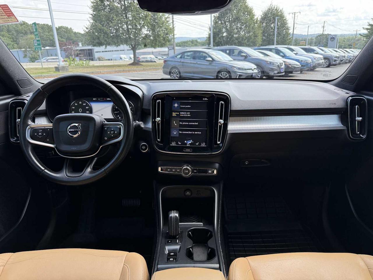 2019 Volvo XC40 Momentum Westborough MA