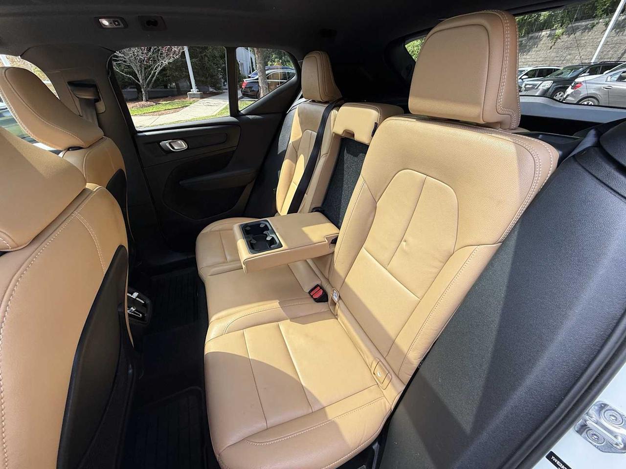2019 Volvo XC40 Momentum Westborough MA