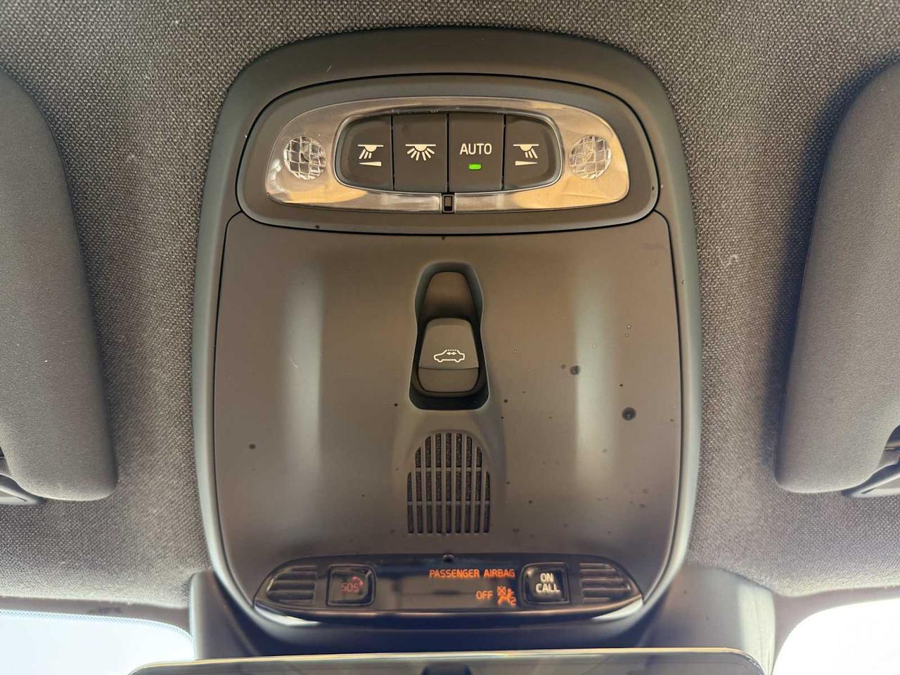 2019 Volvo XC40 Momentum Westborough MA
