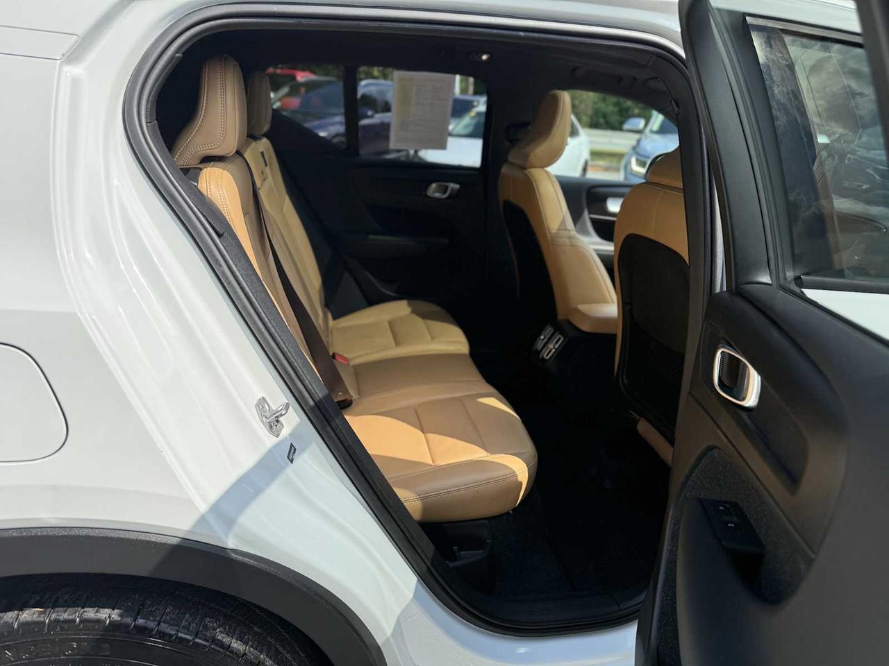 2019 Volvo XC40 Momentum Westborough MA