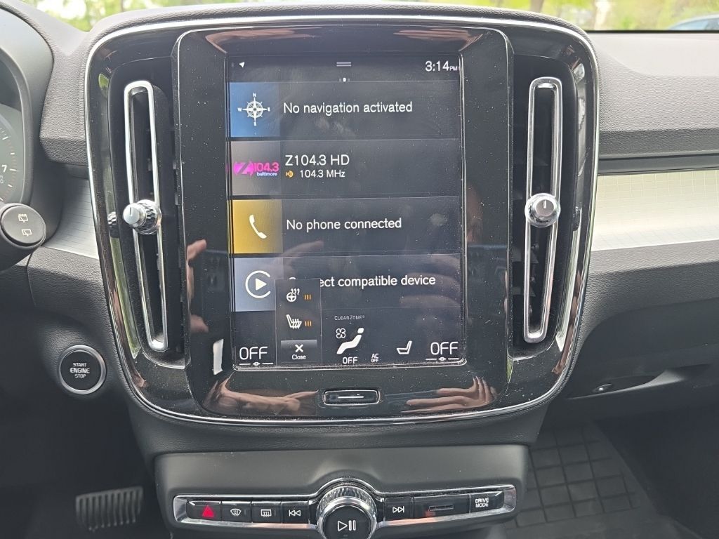 2019 Volvo XC40 Momentum Hunt Valley MD