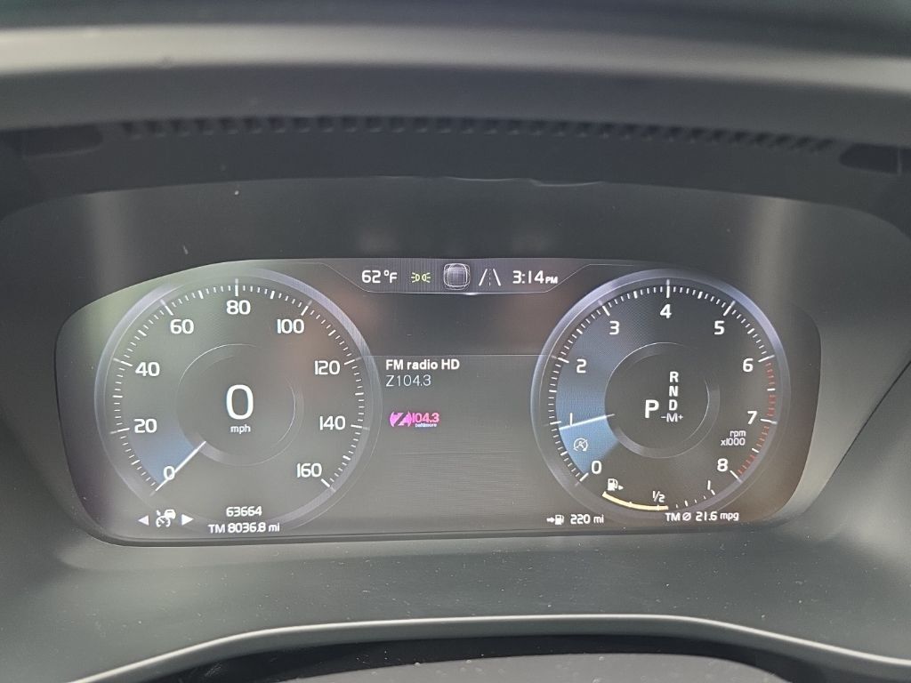 2019 Volvo XC40 Momentum Hunt Valley MD