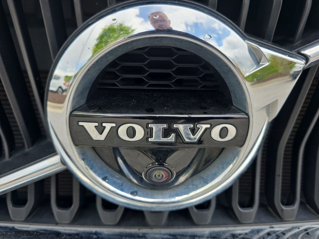 2019 Volvo XC40 Momentum Hunt Valley MD
