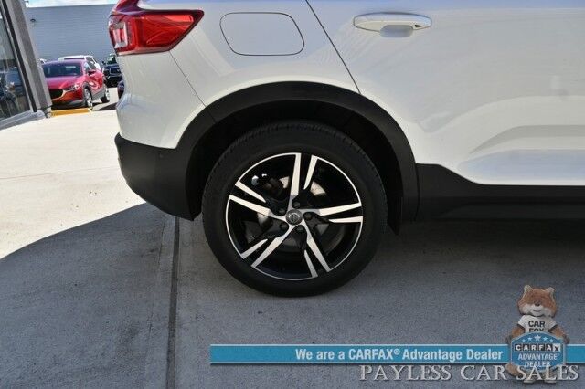 2019 Volvo XC40 R-Design / AWD / Premium & Vision Pkg / Power & Heated Alcantara Seats / Heated Steering / Sunroof / Harman Kardon Speakers / Lane Departure & Blind Spot / Apple CarPlay & Android Auto / 31 MPG / Only 43k Miles Anchorage AK