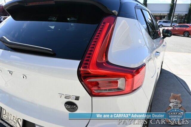 2019 Volvo XC40 R-Design / AWD / Premium & Vision Pkg / Power & Heated Alcantara Seats / Heated Steering / Sunroof / Harman Kardon Speakers / Lane Departure & Blind Spot / Apple CarPlay & Android Auto / 31 MPG / Only 43k Miles Anchorage AK