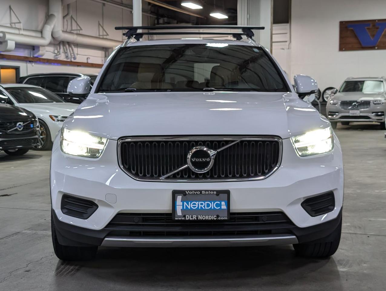 2019 Volvo XC40 T5 AWD Momentum | High Performance Audio, Panoramic Roof * Portland OR