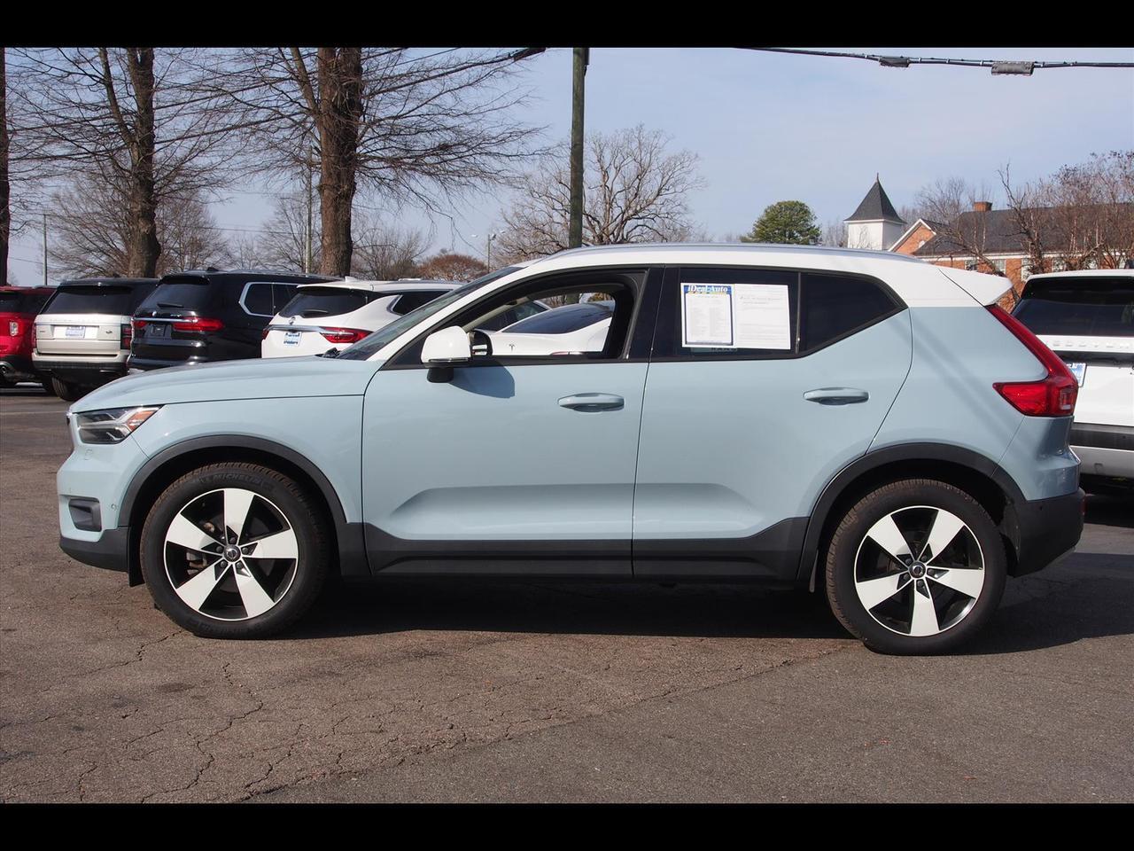 2019 Volvo XC40 T5 Momentum Raleigh NC