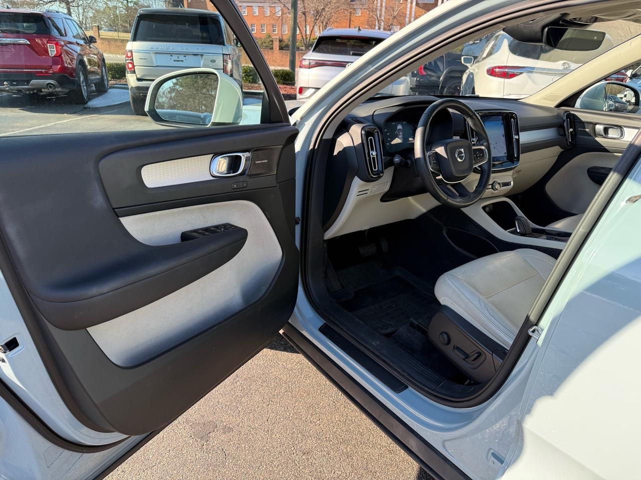 2019 Volvo XC40 T5 Momentum Raleigh NC
