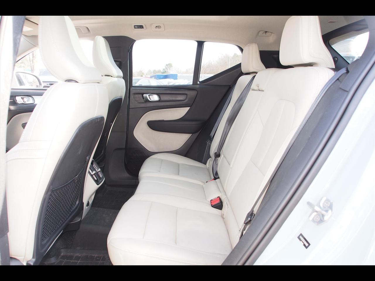 2019 Volvo XC40 T5 Momentum Raleigh NC