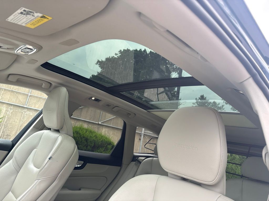 2019 Volvo XC60 Hybrid T8 Inscription Cockeysville MD