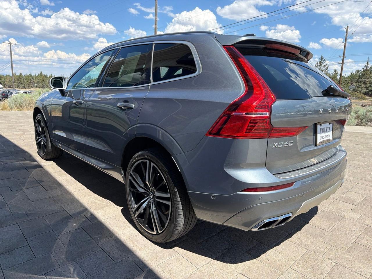 2019 Volvo XC60 Hybrid T8 R-Design Bend OR
