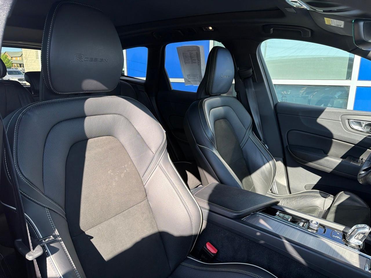 2019 Volvo XC60 Hybrid T8 R-Design Bend OR