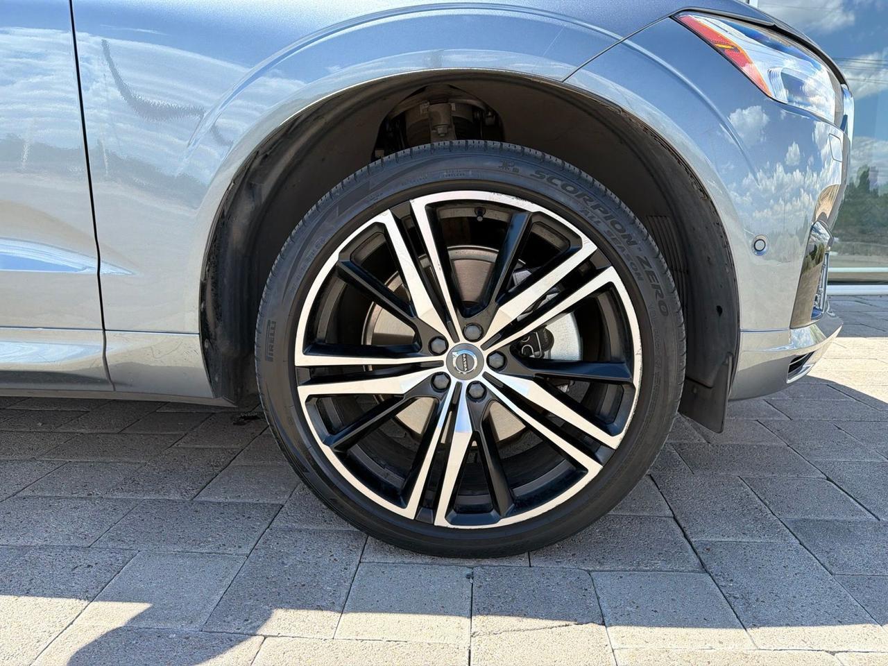 2019 Volvo XC60 Hybrid T8 R-Design Bend OR