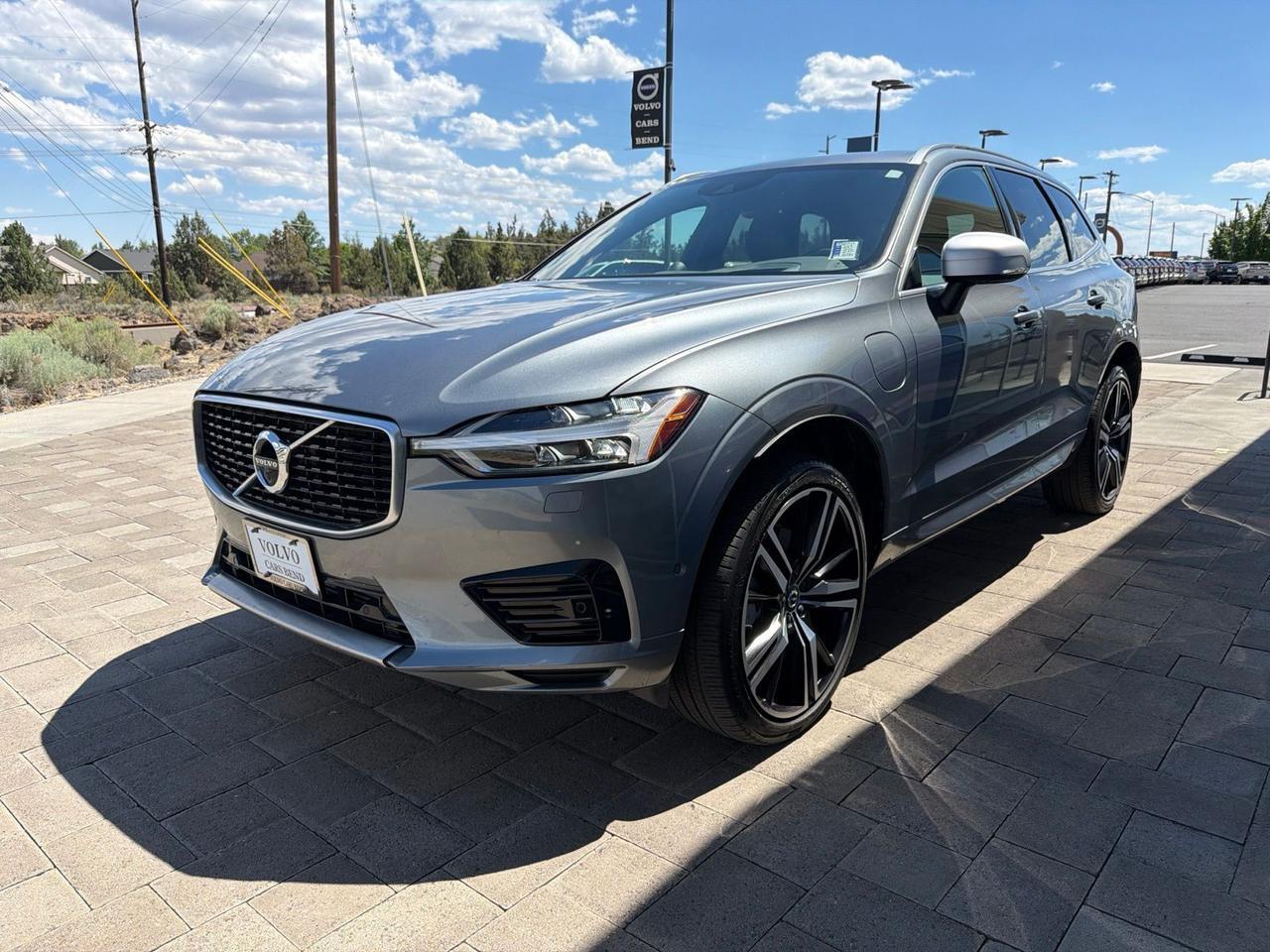 2019 Volvo XC60 Hybrid T8 R-Design Bend OR