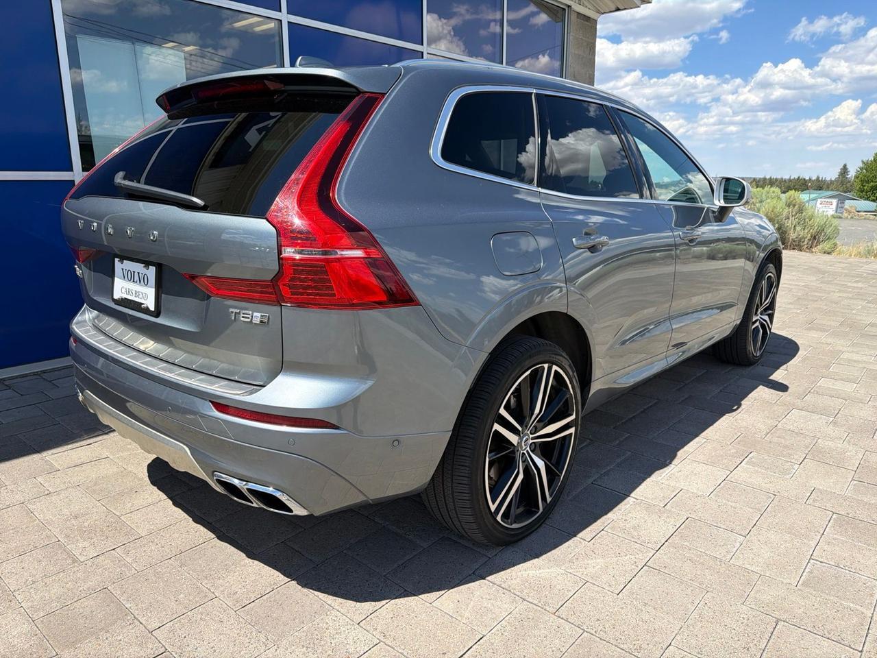 2019 Volvo XC60 Hybrid T8 R-Design Bend OR