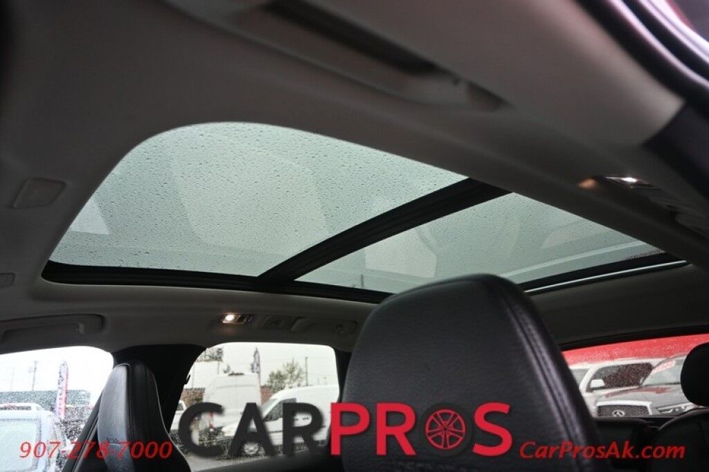 2019 Volvo XC60 Inscription T6 - AWD - Front & Rear Heated Leather Seats - Heated Steering Wheel - Panoramic Sunroof - Harmon Kardon Speakers - Blind Spot Alert - Front & Rear Park Assist - Apple CarPlay & Android Auto - Back up Camera - Keyless Entry & Start Anchorage AK