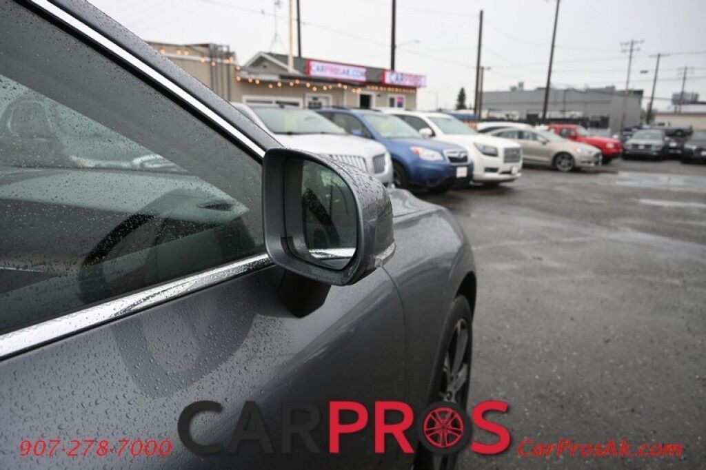 2019 Volvo XC60 Inscription T6 - AWD - Front & Rear Heated Leather Seats - Heated Steering Wheel - Panoramic Sunroof - Harmon Kardon Speakers - Blind Spot Alert - Front & Rear Park Assist - Apple CarPlay & Android Auto - Back up Camera - Keyless Entry & Start Anchorage AK