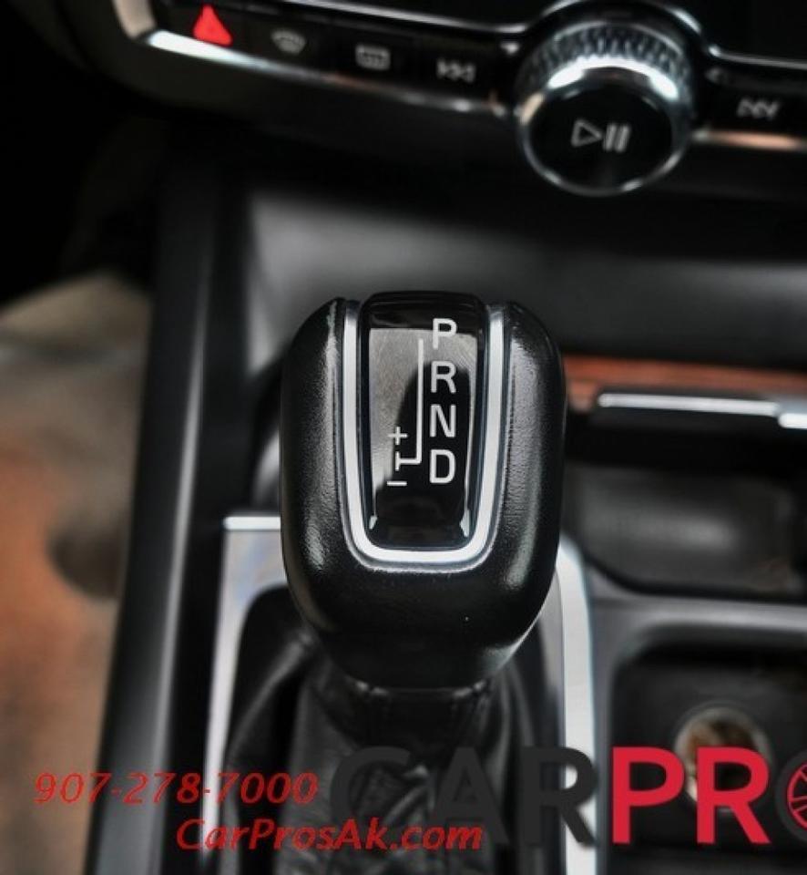 2019 Volvo XC60 Inscription T6 - AWD - Front & Rear Heated Leather Seats - Heated Steering Wheel - Panoramic Sunroof - Harmon Kardon Speakers - Blind Spot Alert - Front & Rear Park Assist - Apple CarPlay & Android Auto - Back up Camera - Keyless Entry & Start Anchorage AK