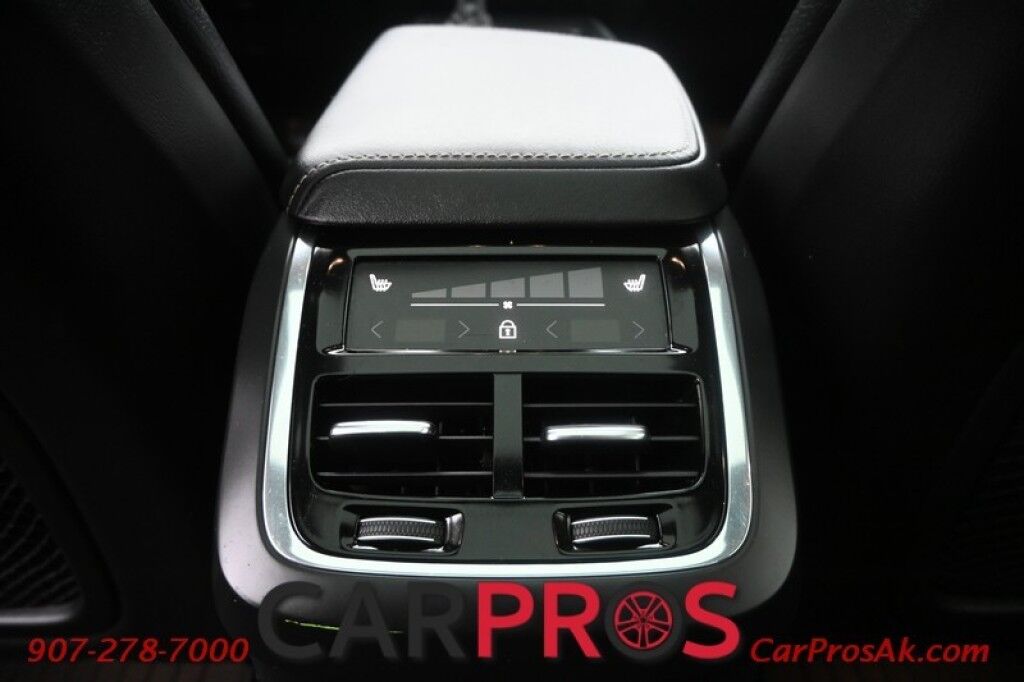 2019 Volvo XC60 Inscription T6 - AWD - Front & Rear Heated Leather Seats - Heated Steering Wheel - Panoramic Sunroof - Harmon Kardon Speakers - Blind Spot Alert - Front & Rear Park Assist - Apple CarPlay & Android Auto - Back up Camera - Keyless Entry & Start Anchorage AK