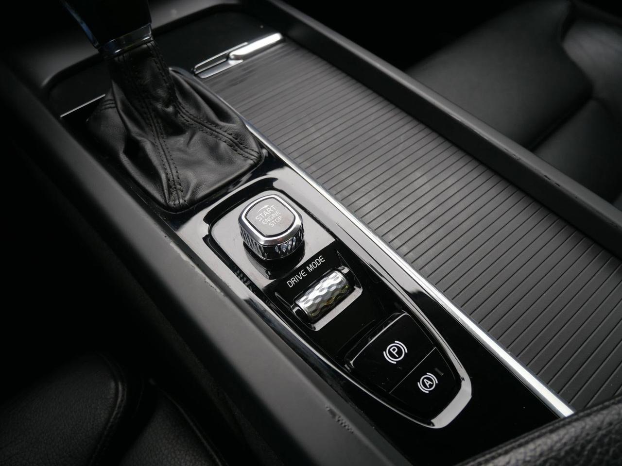 2019 Volvo XC60 Momentum San Juan TX