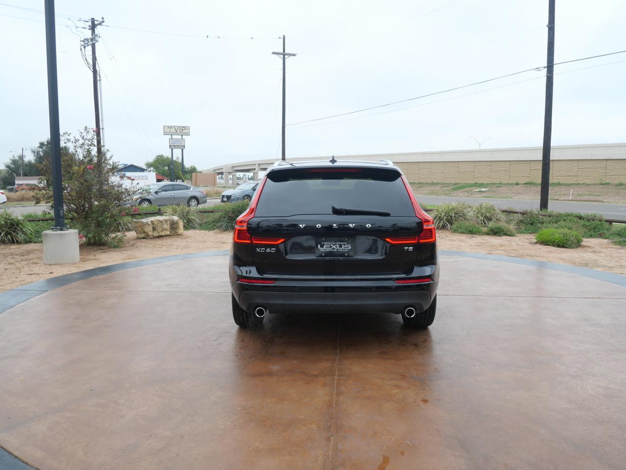 2019 Volvo XC60 Momentum