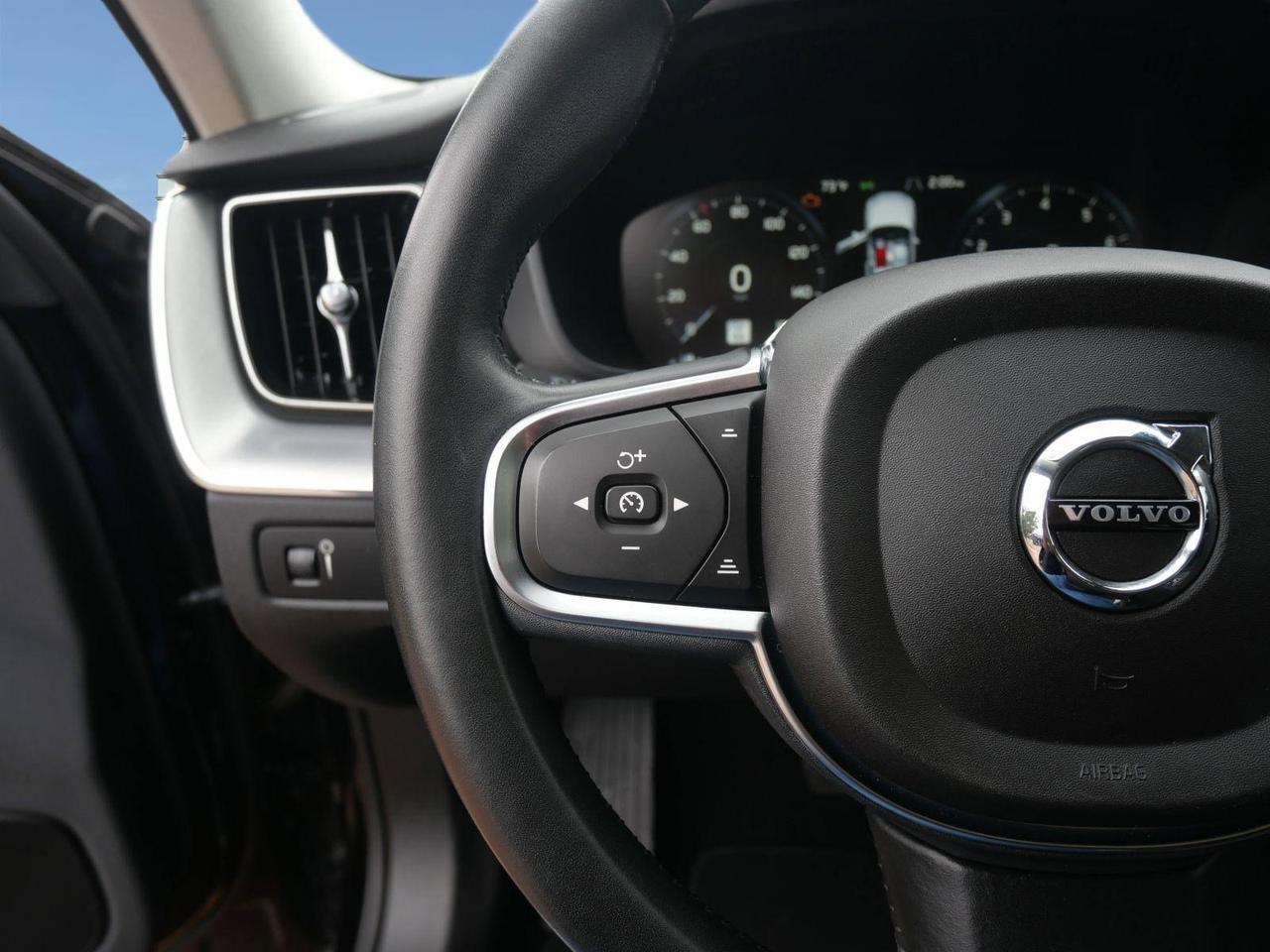 2019 Volvo XC60 Momentum San Juan TX