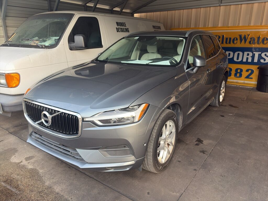 2019 Volvo XC60 Momentum