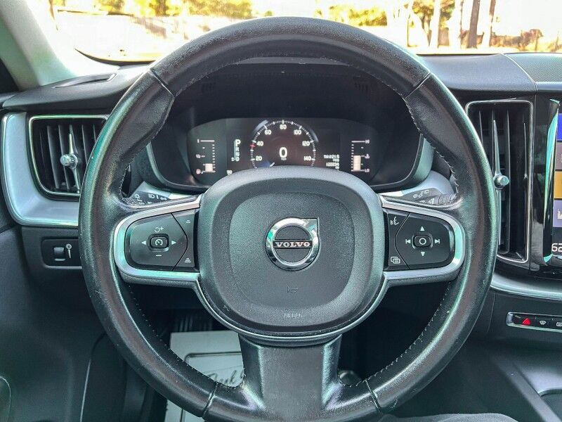 2019 Volvo XC60 Momentum Wilmington NC