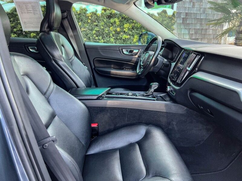 2019 Volvo XC60 Momentum Wilmington NC