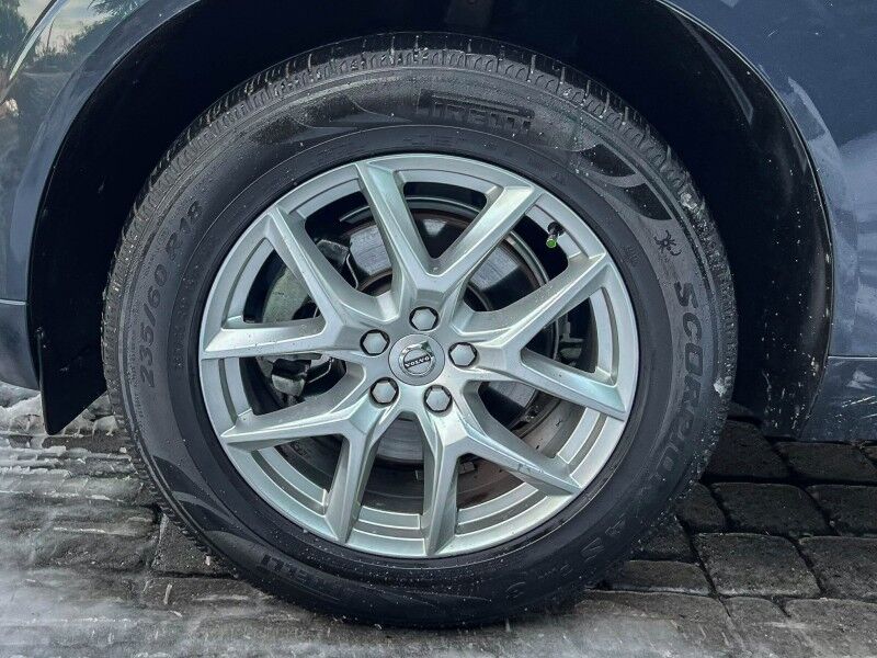 2019 Volvo XC60 Momentum Wilmington NC