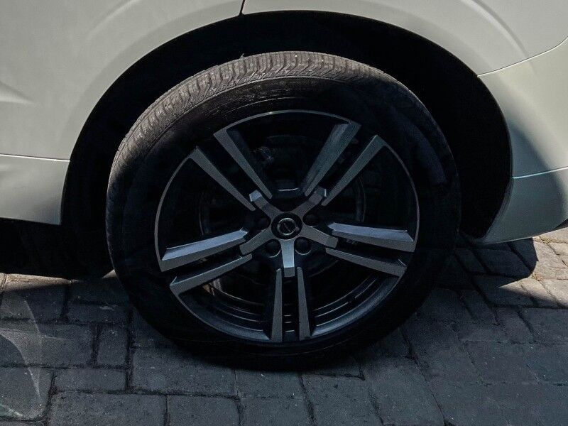 2019 Volvo XC60 Momentum Wilmington NC