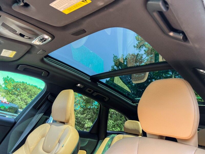 2019 Volvo XC60 Momentum Wilmington NC