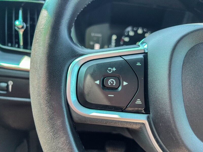 2019 Volvo XC60 Momentum Wilmington NC