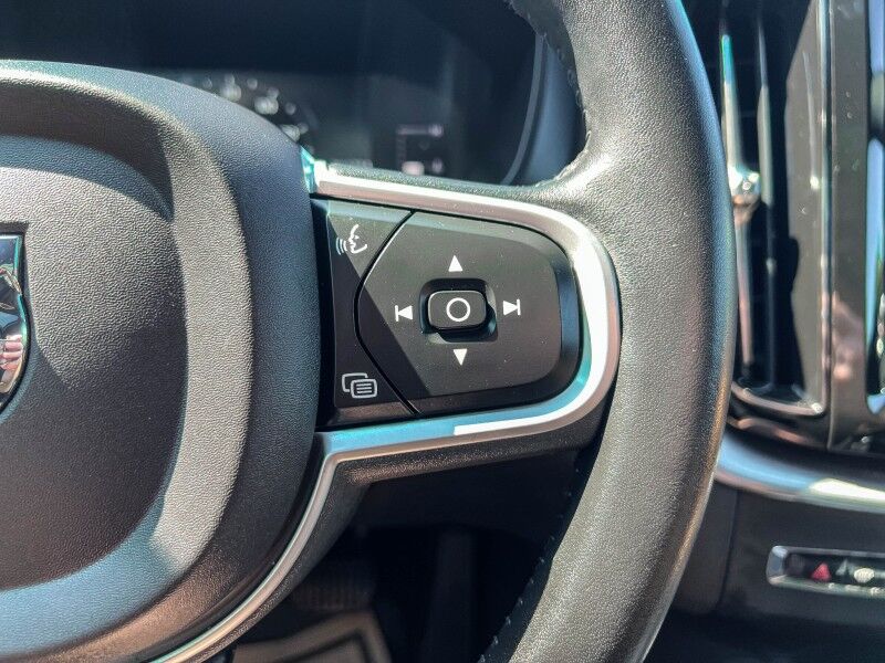 2019 Volvo XC60 Momentum Wilmington NC