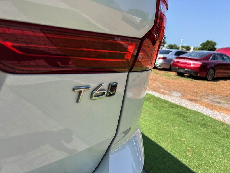 2019 Volvo XC60 Momentum Wilmington NC