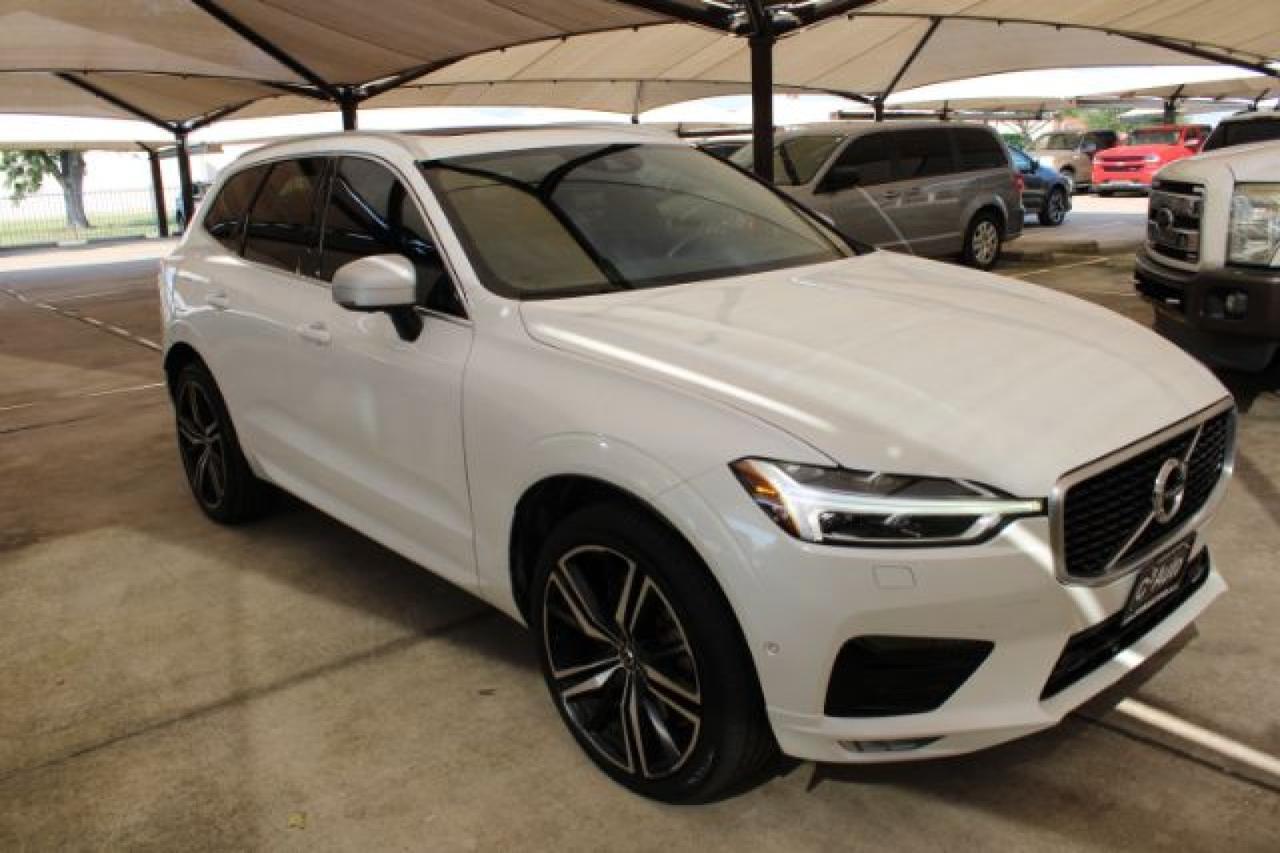 2019 Volvo XC60 R-Design