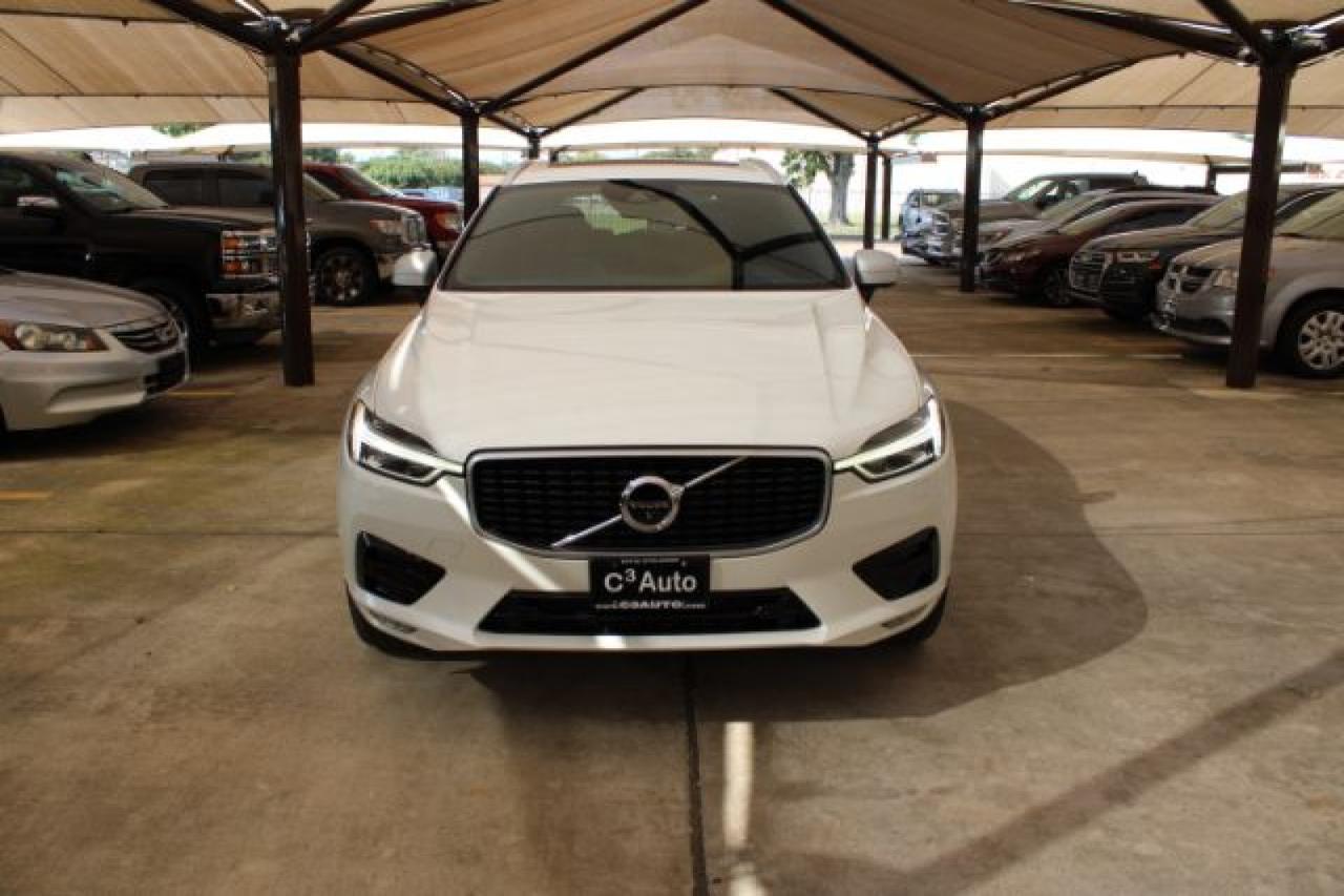 2019 Volvo XC60 R-Design