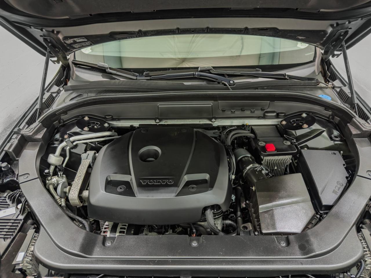 2019 Volvo XC60 T5 AWD Momentum Tallmadge OH