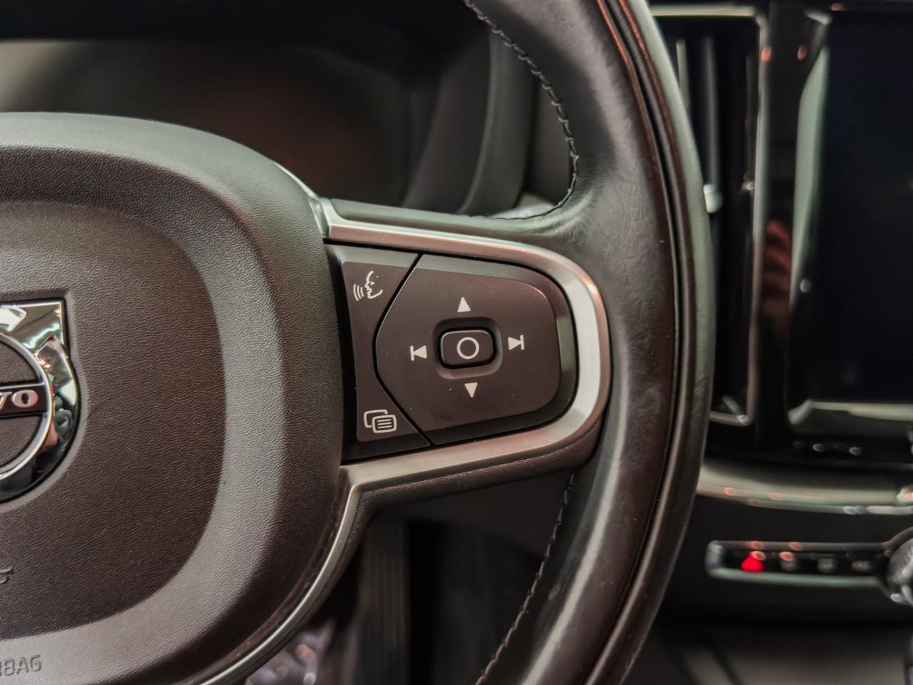 2019 Volvo XC60 T5 AWD Momentum Tallmadge OH